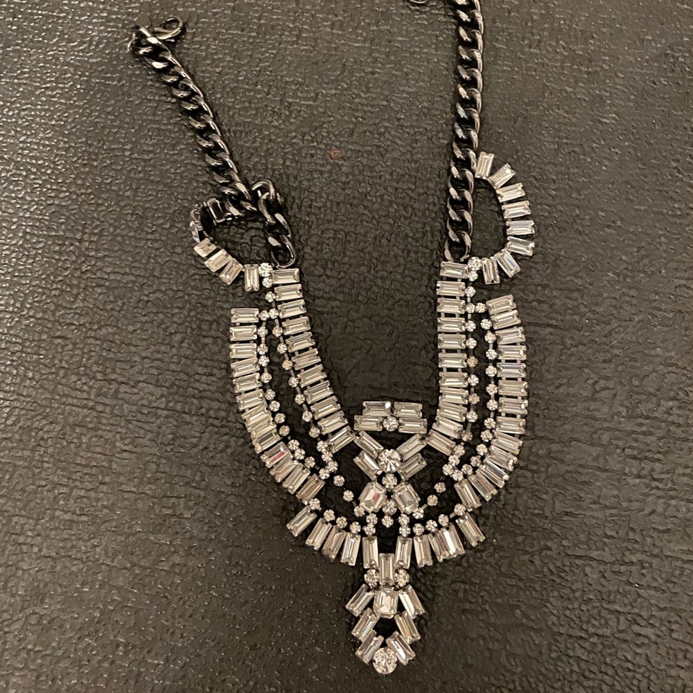 New without tags express statement necklace